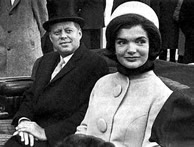 inaug_jfk_jackie.jpg (58662 bytes)